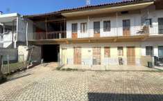 Foto Casa colonica in vendita a Cuceglio