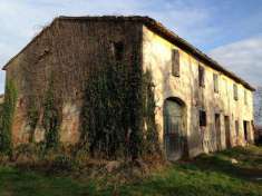 Foto Casa colonica in vendita a Forli'