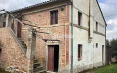 Foto Casa colonica in vendita a Montefano