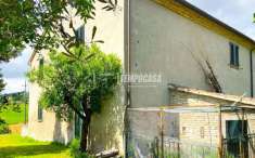 Foto Casa colonica in vendita a Montegridolfo