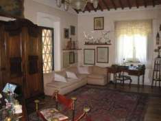 Foto Casa colonica in vendita a Pistoia - 15 locali 400mq