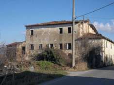 Foto Casa colonica in vendita a Pistoia
