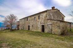 Foto Casa colonica in vendita a Poppi - 10 locali 295mq