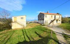 Foto Casa colonica in vendita a Porto San Giorgio