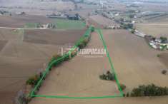 Foto Casa colonica in vendita a Recanati