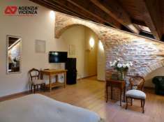 Foto Casa colonica in vendita a Vicenza