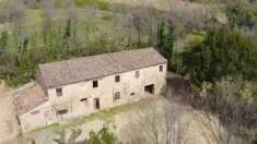 Foto CASA COLONICA ZONA VILLA IMPERIALE E CAPRILE PESARO (PU)