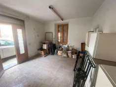 Foto CASA DELLA NONNA DI 4 LOCALI + BOX E MAGAZZINO