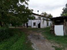 Foto Casa di campagna di 380mq