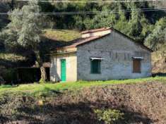 Foto Casa di campagna in Strada Statale Tirrena Inferiore