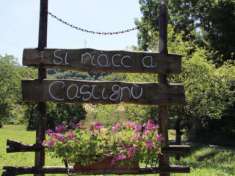 Foto Casa di campagna in Via Castegnone