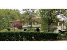 Foto Casa di campagna in Via Chiantigiana