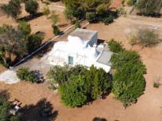 Foto Casa di campagna in Via Colonnello Vincenzo Montanaro