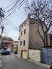 Foto casa in vendita 3 piani - Tirana