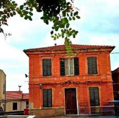 Foto Casa Indipendente - Castellaro . Rif.: 33395