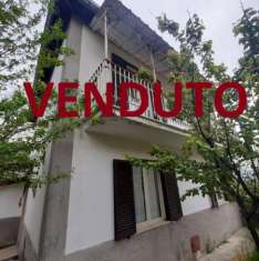 Foto Casa Indipendente - Sante Marie . Rif.: Sante MarieVRG