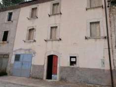 Foto Casa indipendente 140 mq  in Vendita a Ateleta