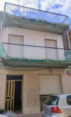 Foto Casa indipendente 210 mq  in Vendita a Floridia