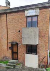 Foto Casa Indipendente 6 locali - Rif. 2142