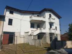 Foto CASA INDIPENDENTE AL RUSTICO DA ULTIMARE INTERNAMENTE