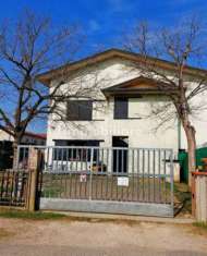 Foto CASA INDIPENDENTE AMPIA A MASSA LOMBARDA
