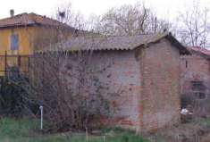 Foto CASA INDIPENDENTE CON GIARDINO PRIVATO DA RISTRUTTURARE