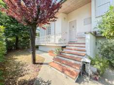 Foto Casa indipendente con giardino pronta da abitare a Savarna
