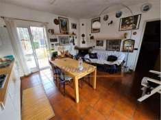 Foto Casa indipendente di 100 m con 4 locali in vendita a Castelletto Sopra Ticino