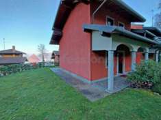 Foto Casa indipendente di 130 m con 3 locali in vendita a Stresa