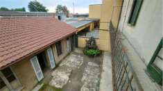 Foto Casa indipendente di 179 m con 4 locali in vendita a Seregno