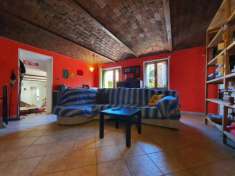 Foto Casa indipendente di 180 m con pi di 5 locali in vendita a Avigliana