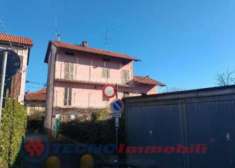 Foto Casa indipendente di 200 m con pi di 5 locali e posto auto in vendita a Ciri