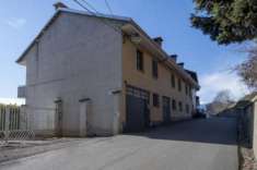 Foto Casa indipendente di 300 m con pi di 5 locali e box auto doppio in vendita a Cintano