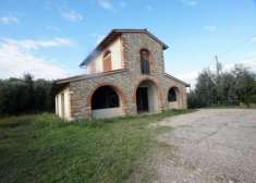 Foto CASA INDIPENDENTE di 5 vani e di 165 mq (SAN CASCIANO IN VAL DI PESA - Talente) rif. 2/306