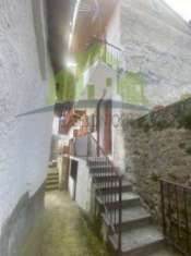 Foto Casa indipendente di 80 m con 3 locali in vendita a Borgosesia