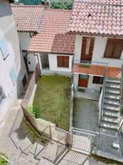 Foto Casa indipendente in montagna a san Nazzaro val cavarngna Como