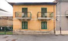 Foto Casa Indipendente in Vendita, pi di 6 Locali, 160 mq (Avezzano)