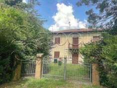 Foto Casa Indipendente in Vendita, pi di 6 Locali, 160 mq (Ferrara)