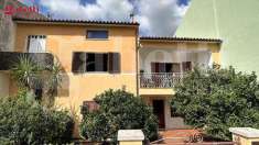 Foto Casa Indipendente in Vendita, pi di 6 Locali, 185 mq (Palau)