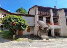 Foto Casa Indipendente in Vendita, pi di 6 Locali, 200 mq (Cumiana)