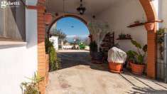 Foto Casa Indipendente in Vendita, pi di 6 Locali, 200 mq (Lanciano)