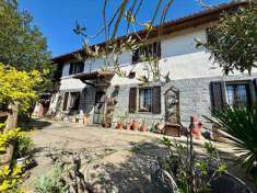 Foto Casa Indipendente in Vendita, pi di 6 Locali, 215 mq (Mortara)