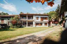 Foto Casa Indipendente in Vendita, pi di 6 Locali, 220 mq (Cumiana)