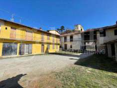 Foto Casa Indipendente in Vendita, pi di 6 Locali, 240 mq (Pocapagli