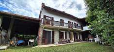 Foto CASA INDIPENDENTE in Vendita, pi di 6 Locali, 270 mq, CASTAGNET