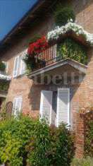 Foto Casa Indipendente in Vendita, pi di 6 Locali, 280 mq (Govone)