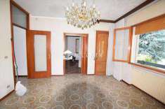 Foto CASA INDIPENDENTE in Vendita, pi di 6 Locali, 298 mq, GIAVERA D