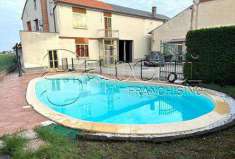 Foto Casa Indipendente in Vendita, pi di 6 Locali, 300 mq (Ferrara)