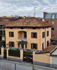 Foto CASA INDIPENDENTE in Vendita, pi di 6 Locali, 340 mq, TREVIGLIO