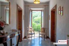 Foto Casa Indipendente in Vendita, pi di 6 Locali, 460 mq (Minuccian